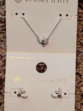Kendra Scott Silver Bee Necklace and Stud Earrings Set